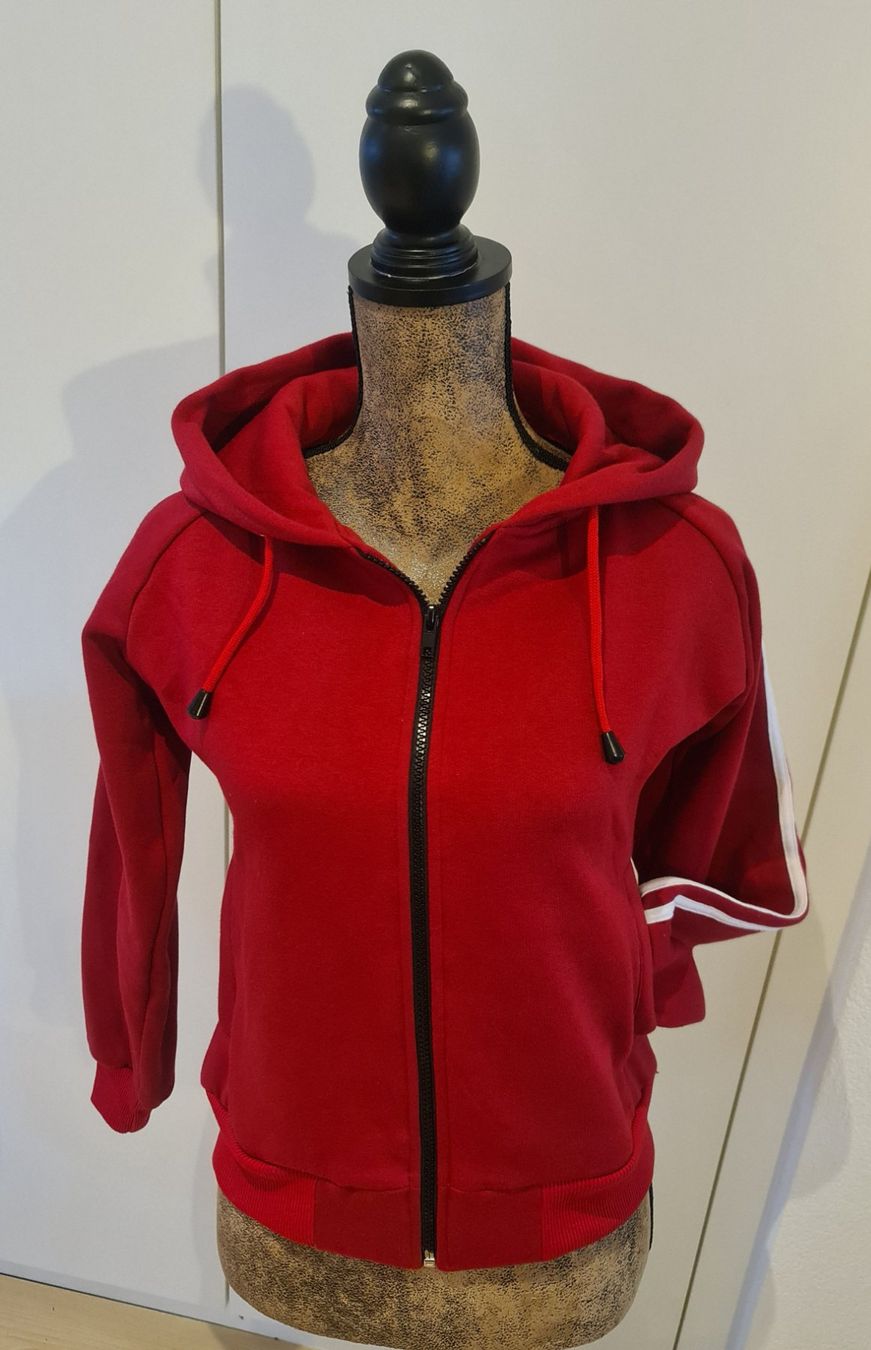 Jacken: Damen Hoodie-Jacke "Neu" – Neu (gemäss Beschreibung) aus Fehraltorf von Sumin